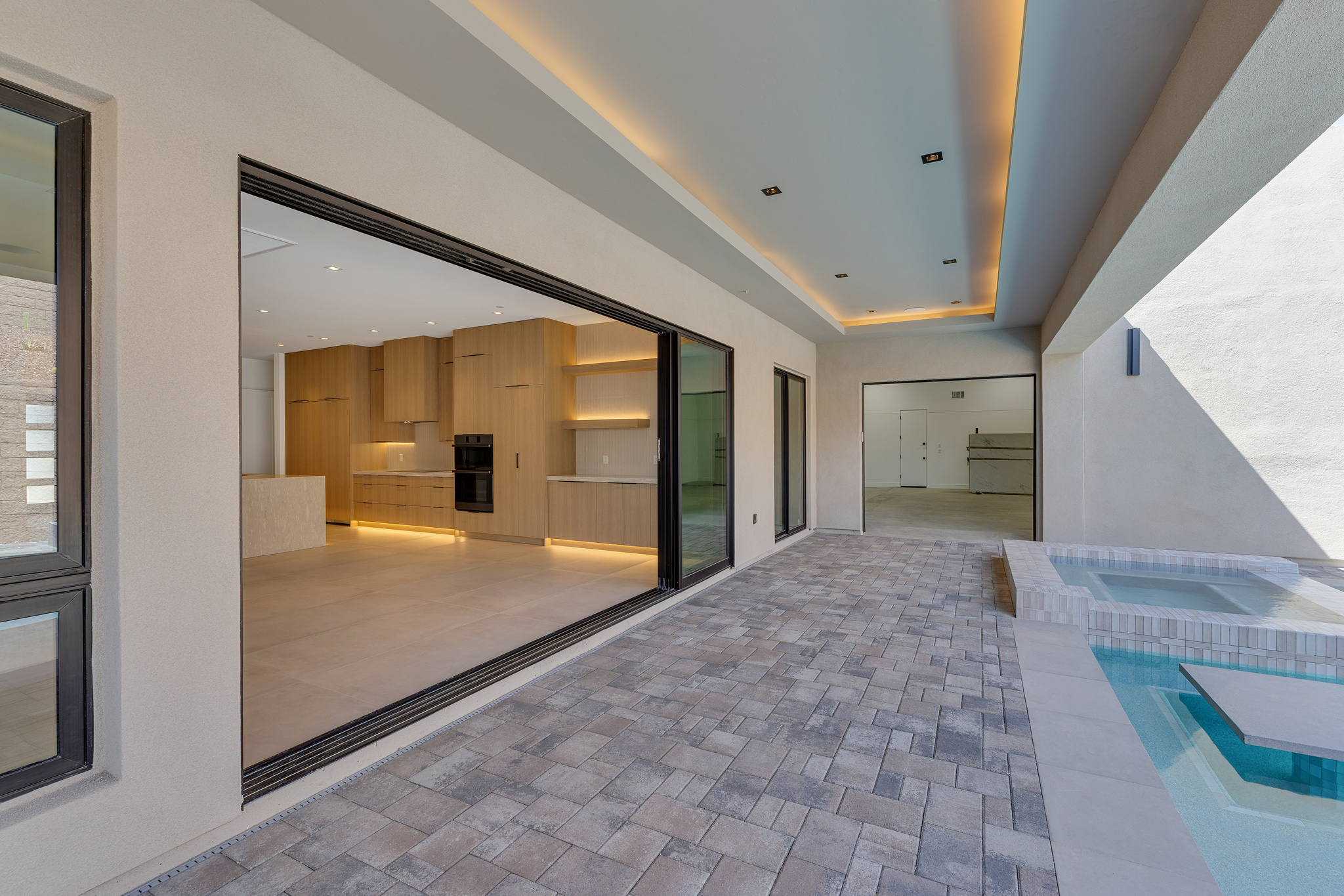6873 Avienda De Los Foothills — Patio and pool, photo 69