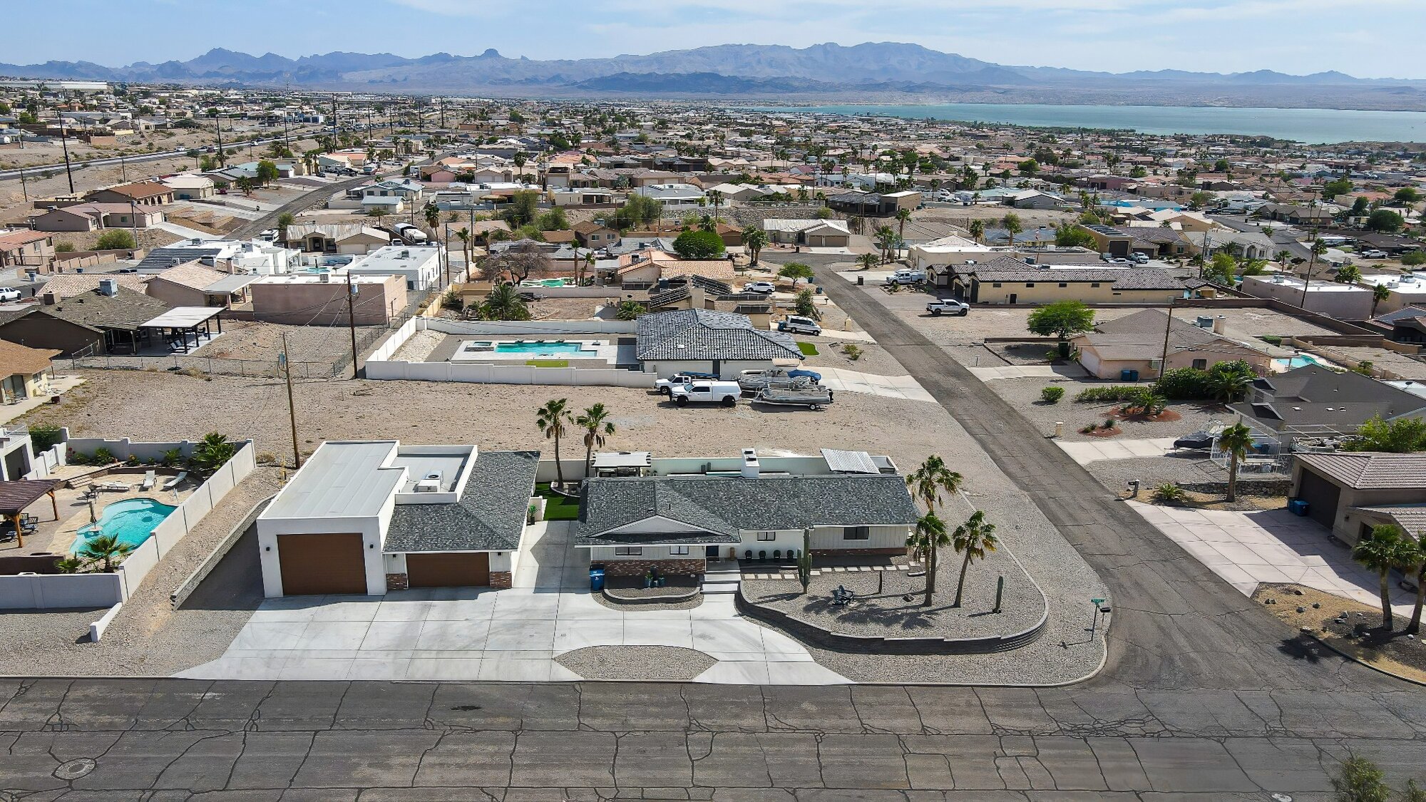 Twilight Lake Residence — aerial view