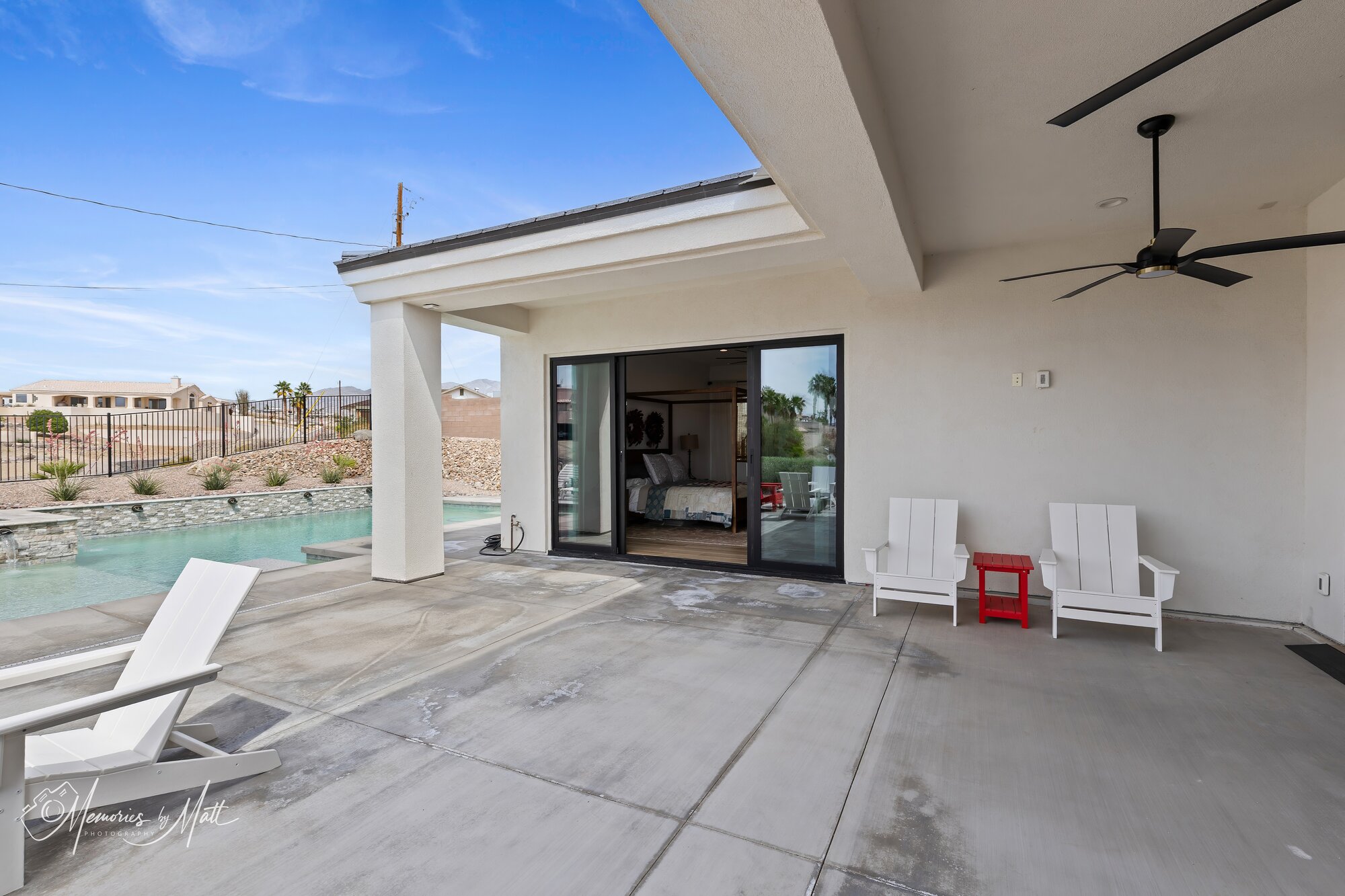 Lakeview Balcony Residence